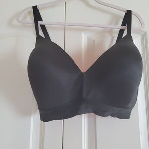 Never Worn Victoria Secret Pink Women's Black Seamless Bra 38DDD